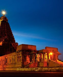 Brihadeeswarar Temple - Thanjavur Tamil Nadu